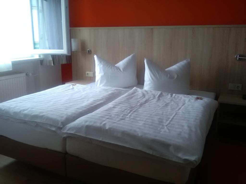 Hotel Rheinkrone Koblenz  Ngoại thất bức ảnh