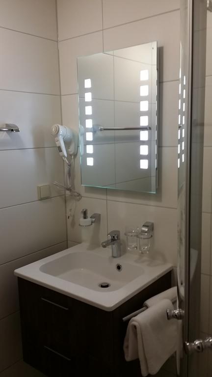 Hotel Rheinkrone Koblenz  Ngoại thất bức ảnh